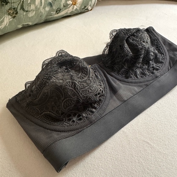 Lively Bra - Picture 1 of 7